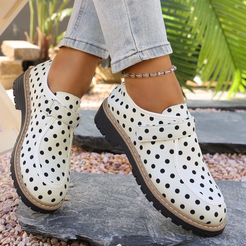 Casualowe buty na wiosnę i jes – Velcro Hook Loop recenzja i cena